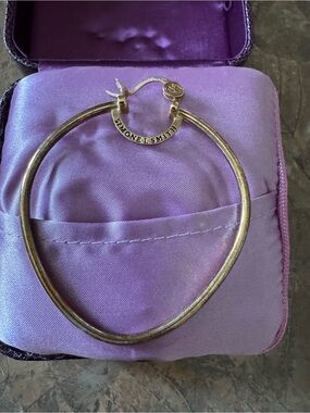 Simone Smith  original Gold-Tone Hoop Earring